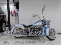Harley-Davidson
              Softail