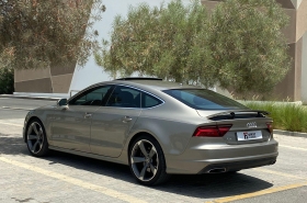 Audi
              A