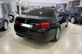 BMW
              5