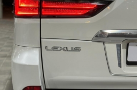 Lexus
              LX