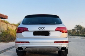 Audi - Q7 
