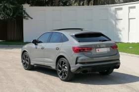 Audi
              RSQ