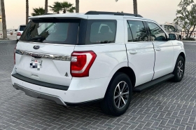 Ford
              Expedition