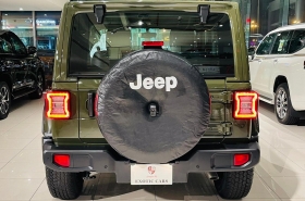 Jeep
              Wrangler