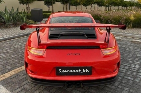 Porsche
              911