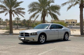 Dodge
              Charger